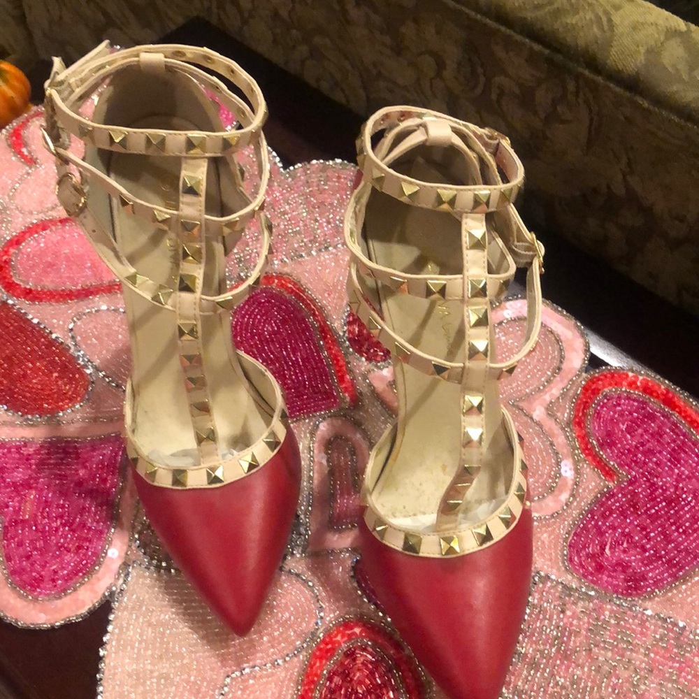 Beautiful Red/Tan  heels with gold studs